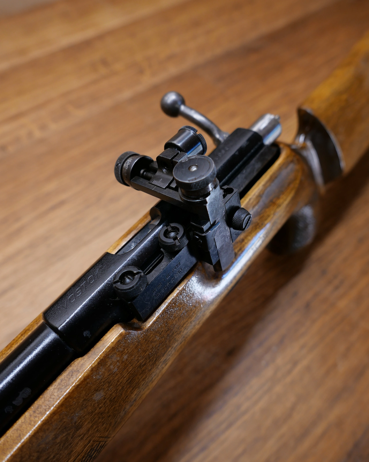 Carabine Vostok CM-2 avec dioptre face gauche