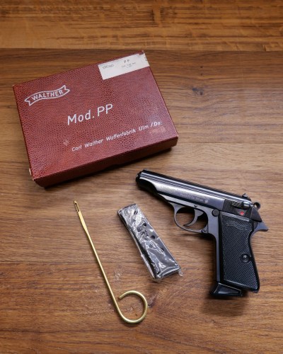Walther PP 7,65mm avec boîte et accessoires