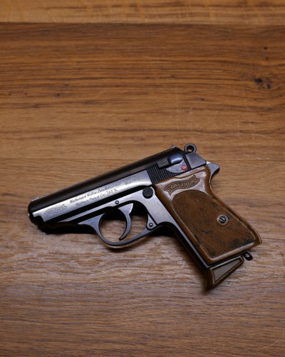 Pistolet Walther PPK RFV face gauche